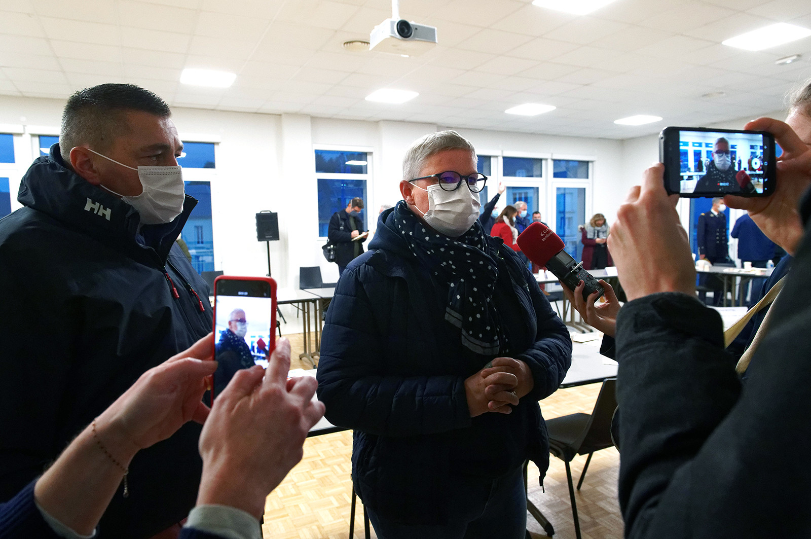 La ministre de la Mer, Annick Girardin, à Port-en-Bessin (Calvados)
