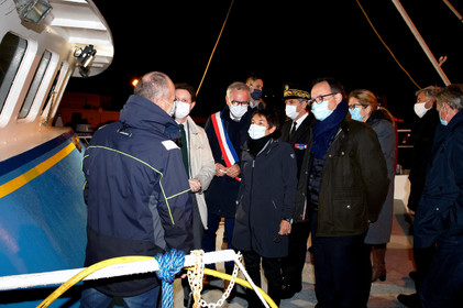 La ministre de la Mer, Annick Girardin, à Port-en-Bessin (Calvados)