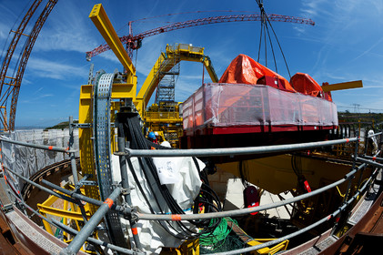 Reportages sur le site nucléaire EPR à Flamanville (Cotentin).