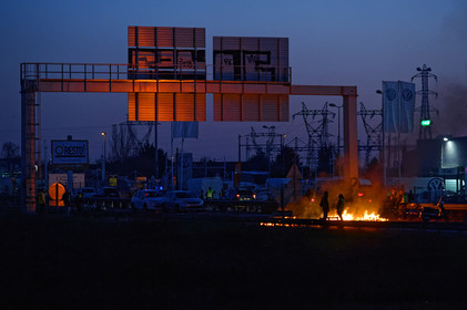 Les Gilets jaunes. Un mouvement social inédit en France