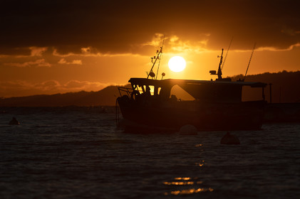Lever du jour sur le port d'Omonville-la-Rogue