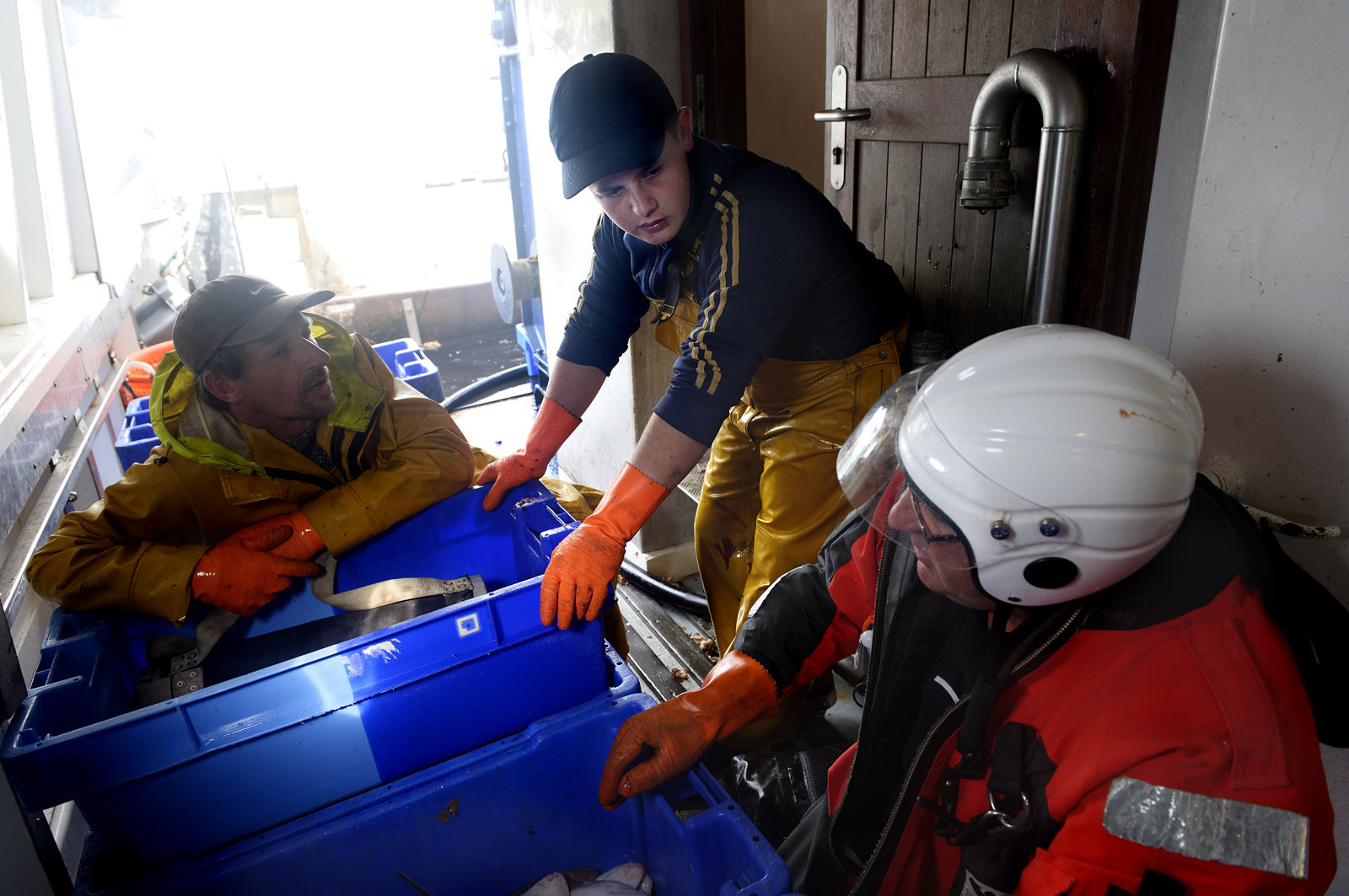 Construit à Cherbourg-en-Cotentin par les Constructions Mécaniques de Normandie (CMN), le PAM Thémis (Patrouilleurs des Affaires Maritimes) renforce le dispositif de surveillance de la zone Manche-Mer du Nord où, outre ses missions de contrôle des pêches, il participe à la permanence opérationnelle établie sous l'autorité du préfet maritime dans le cadre de la fonction de garde-côte.