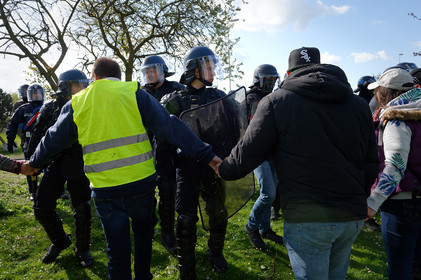 les Gilets jaunes. Un mouvement social inédit en France