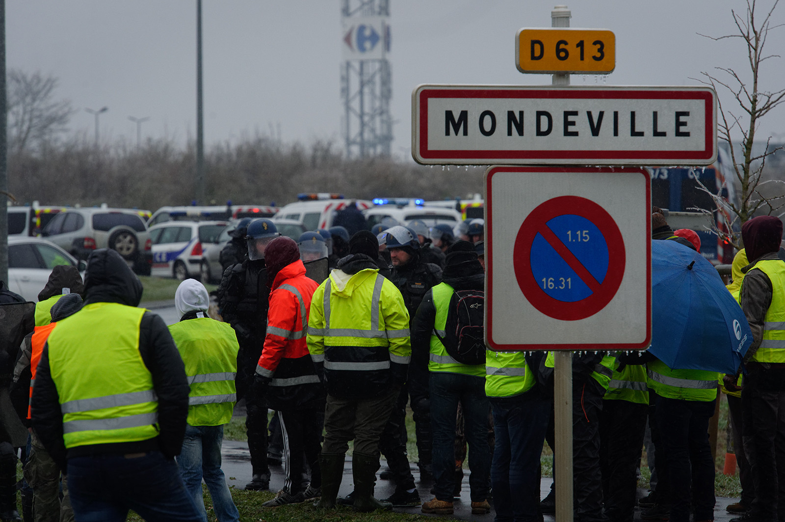 Les Gilets jaunes. Un mouvement social inédit en France