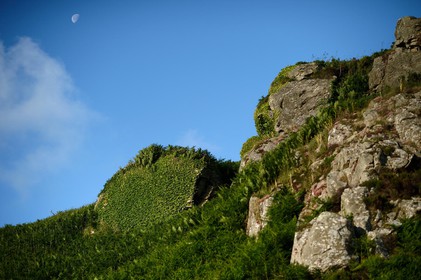Cette petite baie se situe entre Landemer et le port d'Omonville-la-Rogue (Manche) sur le sentier des Douaniers.