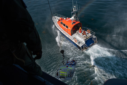 L'hélicoptère Caïman de la 33F en exercice