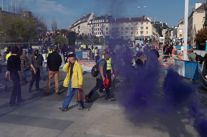 Les Gilets jaunes. Un mouvement social inédit dans l'histoire de France