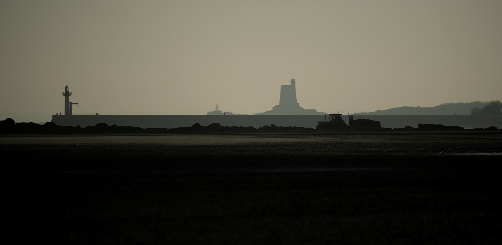 Les parcs à huîtres de Saint-Vaast-la-Hougue (Cotentin)