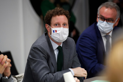 La ministre de la Mer, Annick Girardin, à Port-en-Bessin (Calvados)