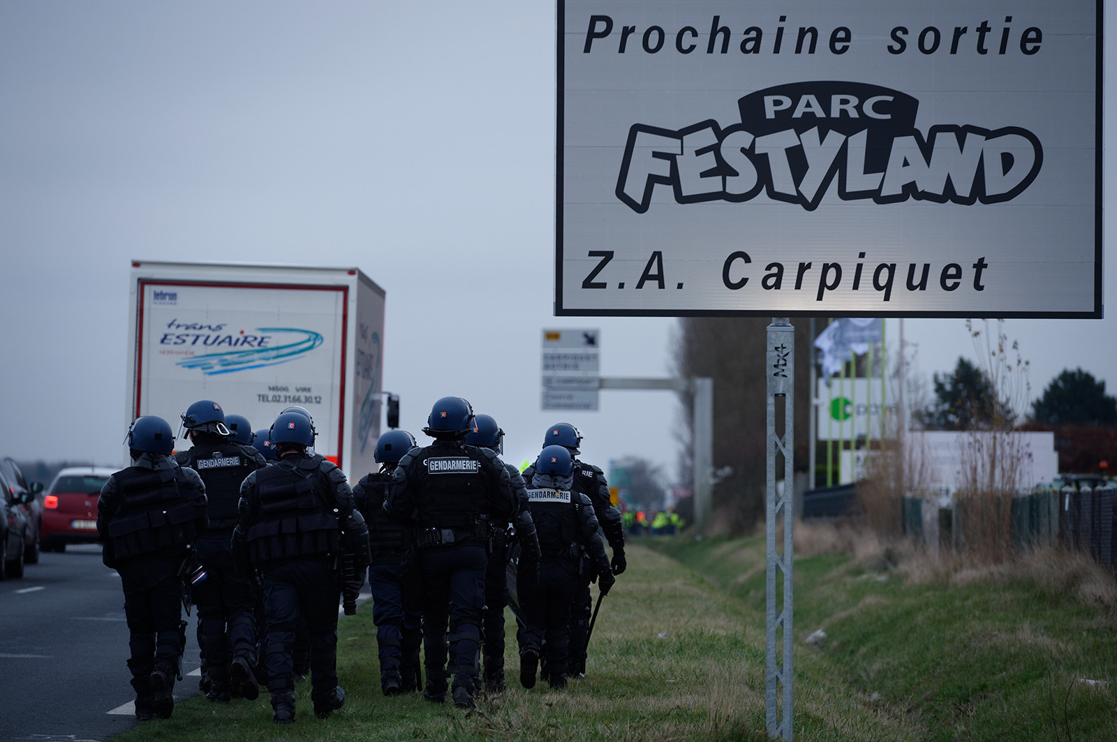 Les Gilets jaunes. Un mouvement social inédit en France