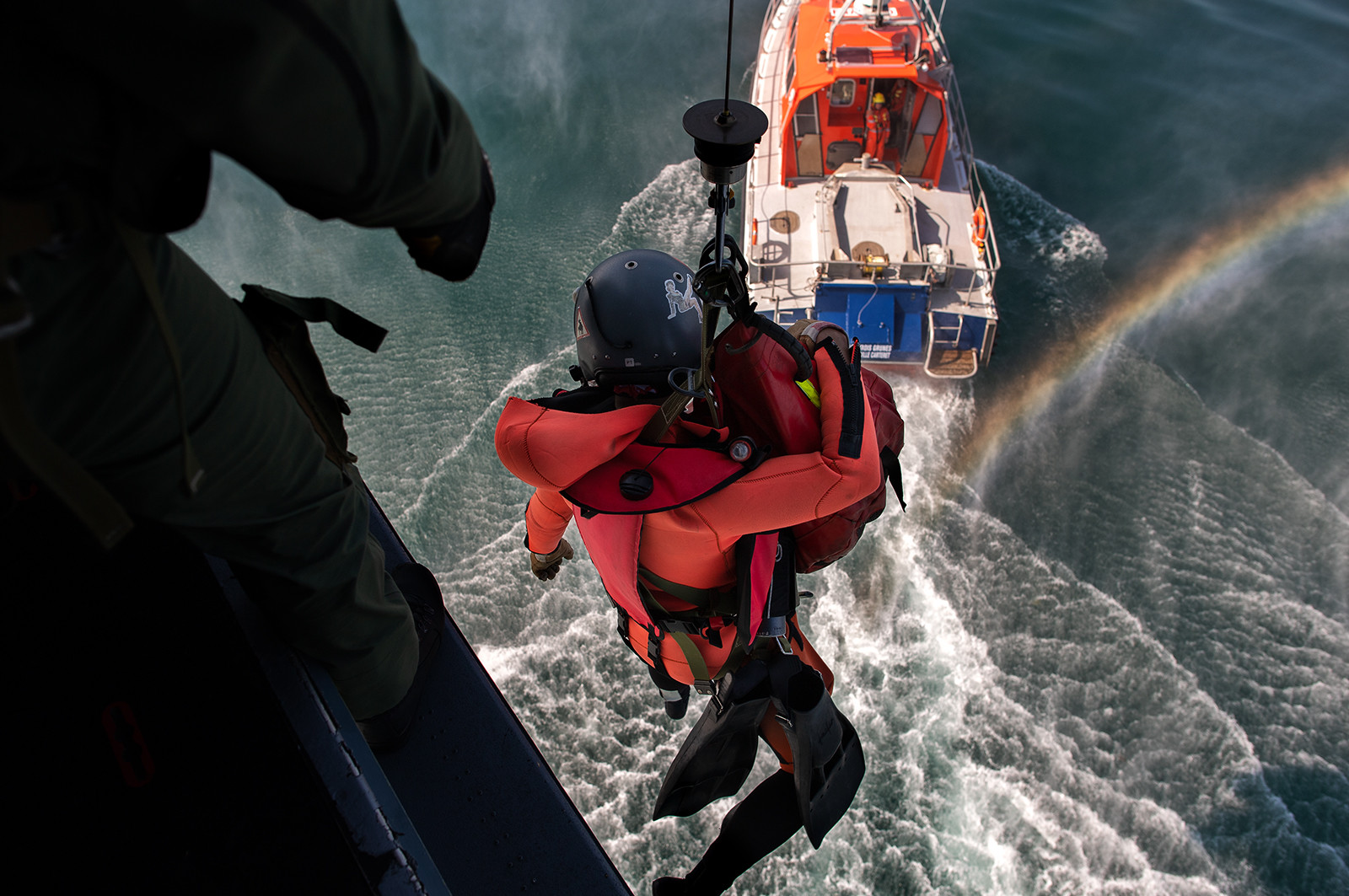 L'hélicoptère Caïman de la 33F en exercice