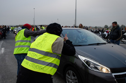 Les Gilets jaunes. Un mouvement social inédit en France