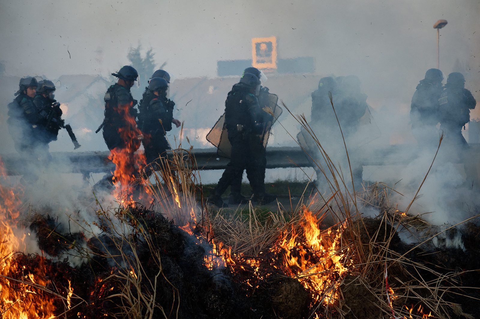 Les Gilets jaunes. Un mouvement social inédit en France