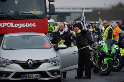 Les Gilets jaunes. Un mouvement social inédit en France