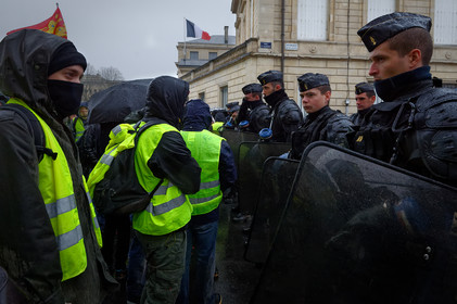 Les Gilets jaunes. Un mouvement social inédit en France