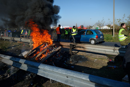Les Gilets jaunes. Un mouvement social inédit en France