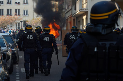 Les Gilets jaunes. Un mouvement social inédit dans l'histoire de France