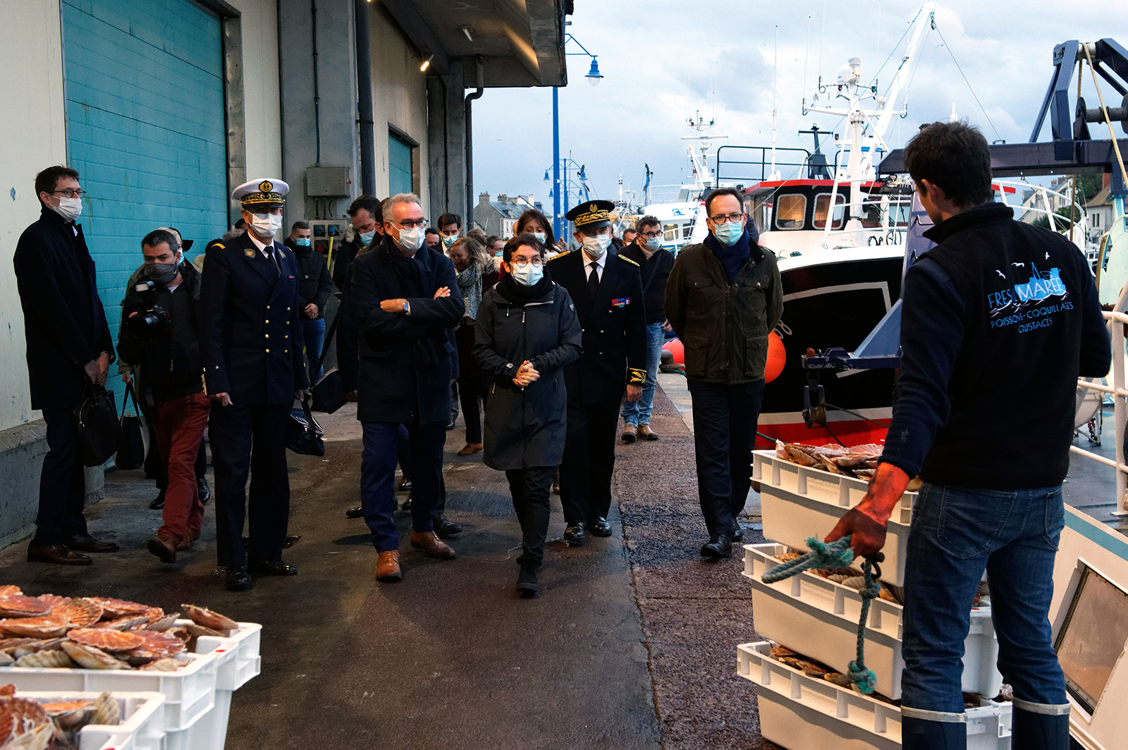 La ministre de la Mer, Annick Girardin, à Port-en-Bessin (Calvados)