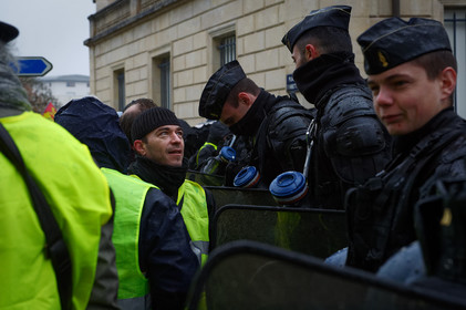 Les Gilets jaunes. Un mouvement social inédit en France