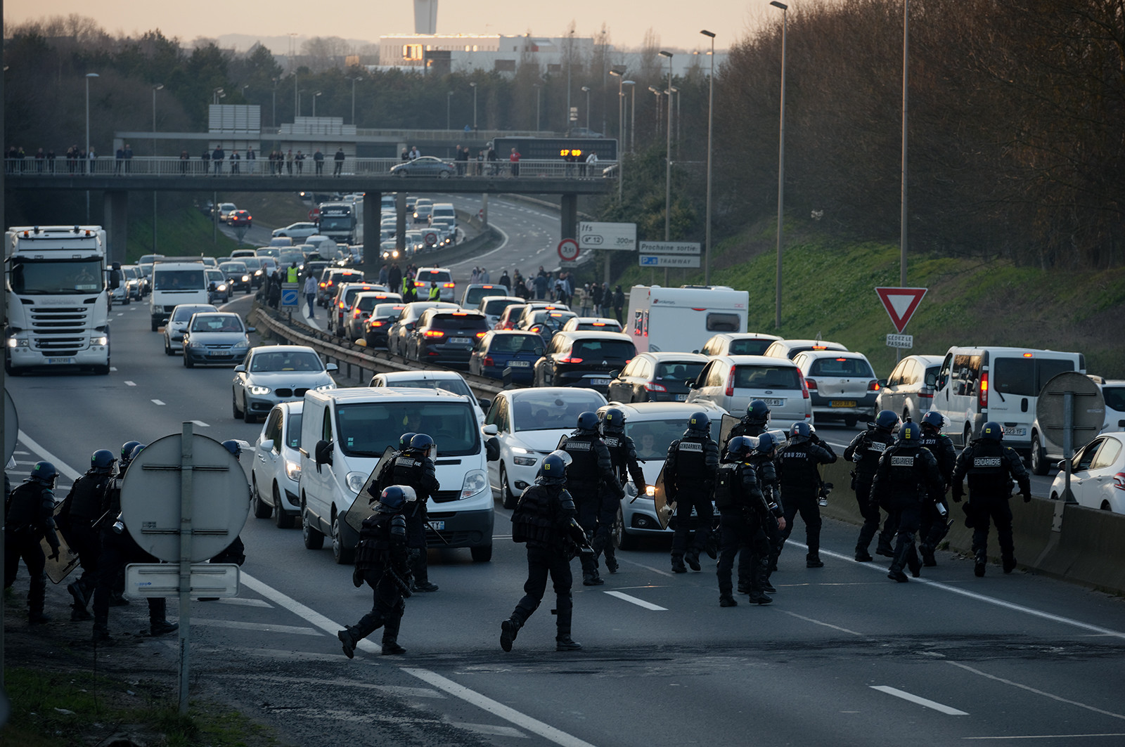 Les Gilets jaunes. Un mouvement social inédit en France