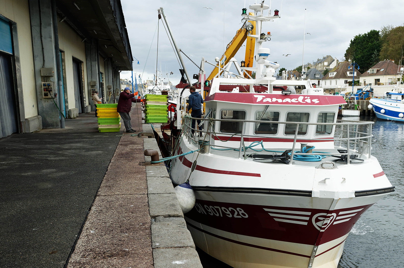 La ministre de la Mer, Annick Girardin, à Port-en-Bessin (Calvados)