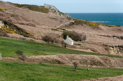 Cette petite baie se situe entre Landemer et le port d'Omonville-la-Rogue (Manche) sur le sentier des Douaniers.