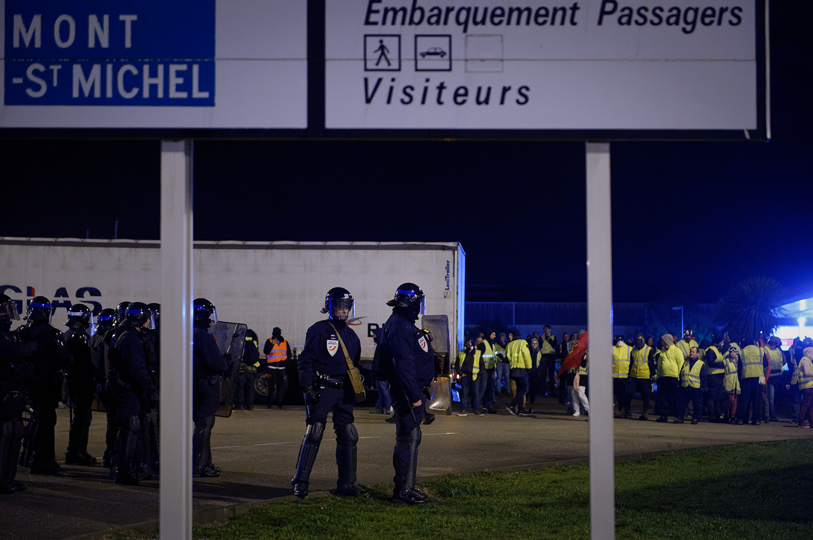 Les Gilets jaunes. Un mouvement social inédit en France
